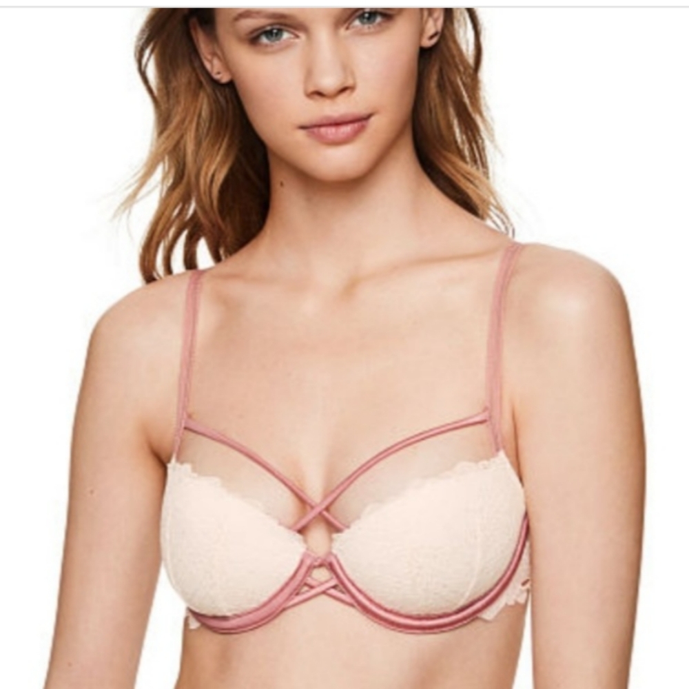 Victoria's Secret Date push up demi bra